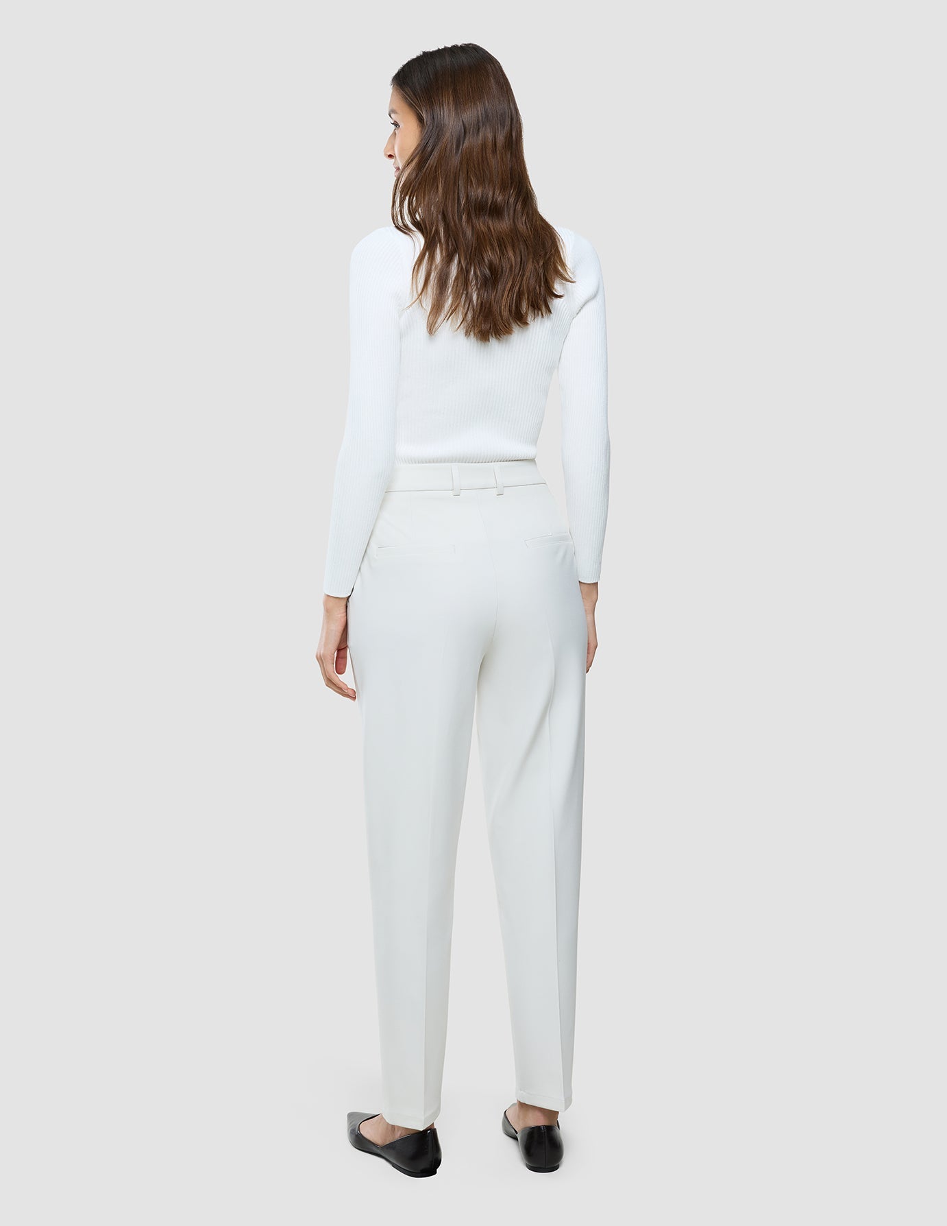 Women Essential Pants Tapered Off White